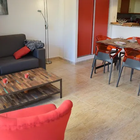 Cerca Playa Y Centro Ref 305 דירה אמפוריבראבה